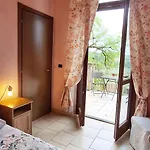 مزرعة للإقامة Cascina Favorita *