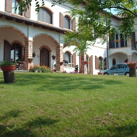 Cascina Favorita Vakantieboerderij