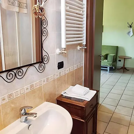 Cascina Favorita Bauernhof Alfiano Natta